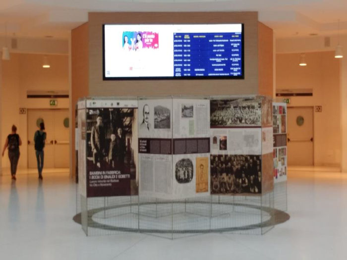 Allestimento mostra "Bambini in fabbrica: i bocia di Einaudi e Gobetti" presso il Campus Luigi Einaudi, 31 maggio-8 giugno 2018
