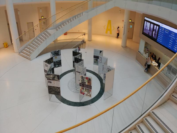 Allestimento mostra "Bambini in fabbrica: i bocia di Einaudi e Gobetti" presso il Campus Luigi Einaudi, 31 maggio-8 giugno 2018