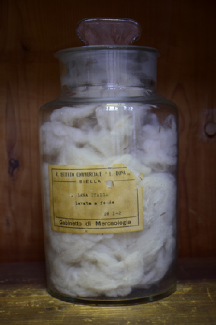 Campione di "Lana Italia lavata a fondo Xè I-2"