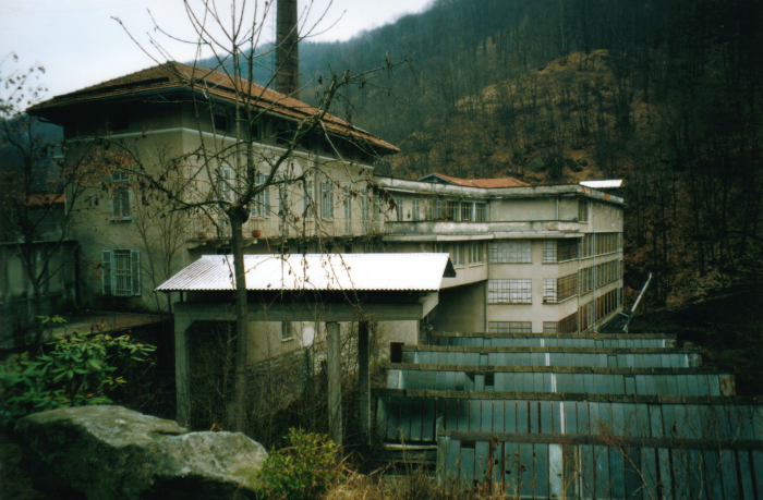 Fotografia a colori (immagine di contesto), febbraio 2001