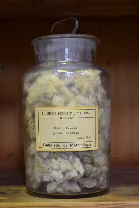 Campione di "Lana Puglia prime merinos resa 58%"