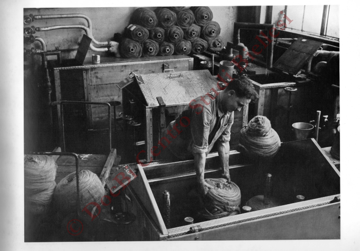 La métamorphose d'une toison. La fabrication de la laine à tricoter