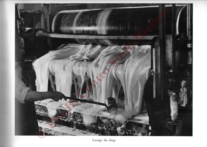 La métamorphose d'une toison. La fabrication des tissus de laine