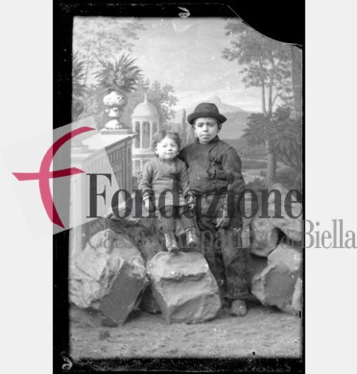 Ritratto di due bambini