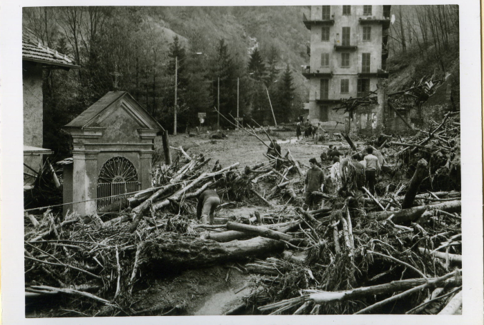 in relazione