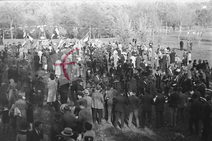 Masserano, anni ’30. Festa dell’Uva (Archivio Cesare Valerio - Proprietà Fondazione Cassa di Risparmio di Biella)