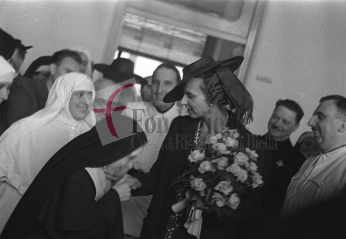 Biella, 9 settembre 1940. La principessa Maria José di Savoia in visita all’Ospedale Degli Infermi, inaugurato l’anno precedente da Benito Mussolini. 
Foto C. Valerio (proprietà Fondazione Cassa di Risparmio di Biella)
